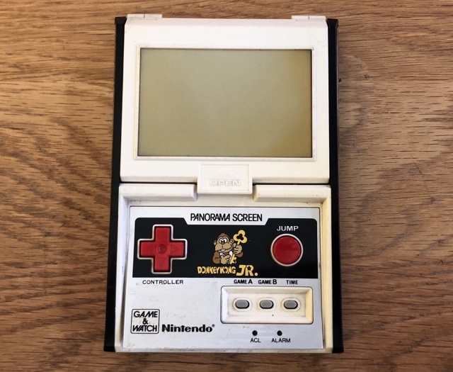 宅配買取】GAME＆WATCH『ドンキーコングJR』『ゼルダ』『スヌーピー