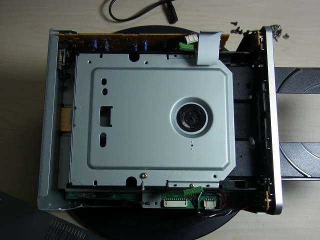 修理依頼】パナソニックDVD/ゲームプレーヤーQのディスク開閉