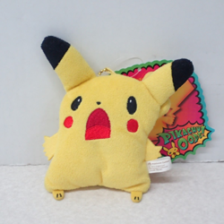 ポケモンセンター ピカチュウ Oops! マスコットキーホルダー 紙タグ付き