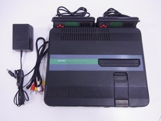 ファミリーコンピュータ『ツインファミコン赤（連射有）』 | BEEP