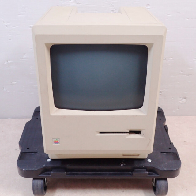 初代Macintosh(FAT)