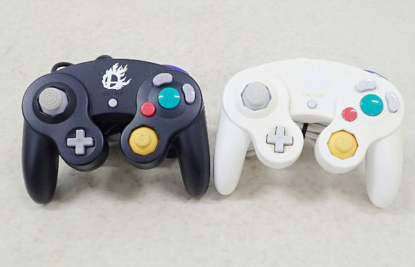 ゲームキューブコントローラー